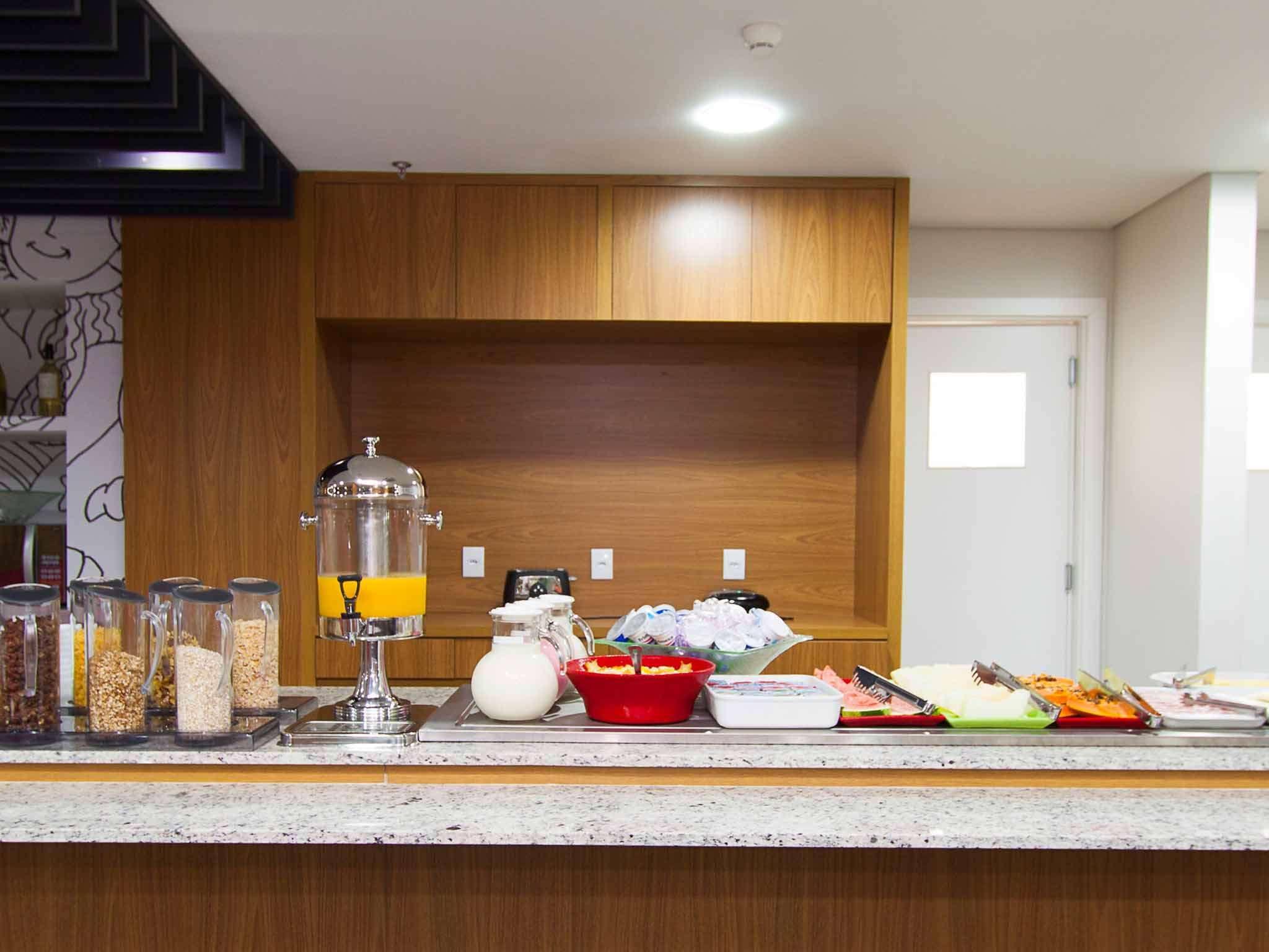 Ibis Cascavel 호텔 외부 사진
